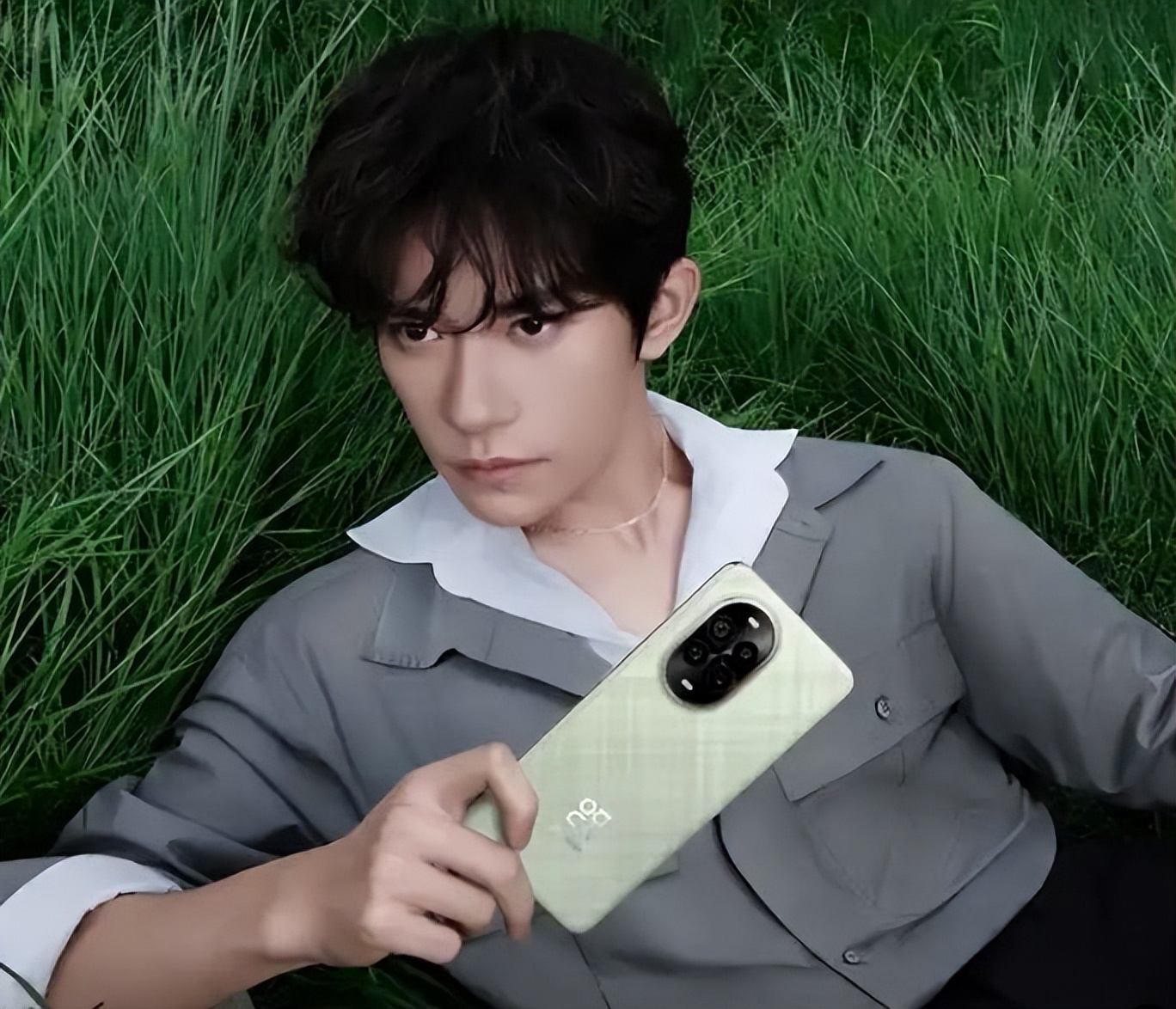 华为nova13Pro，开启清仓模式，512GB版跌至254