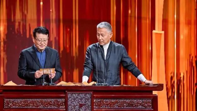 当69岁陈道明和69岁周润发同框，才明白骨相老去和皮相老去的区别
