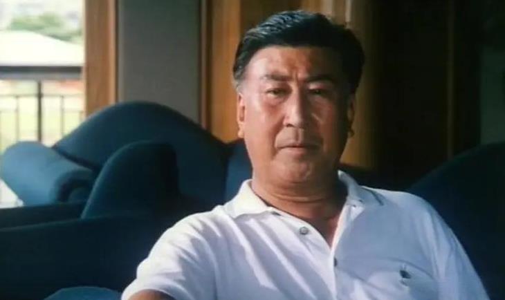 【老电影】这是1998年上映的电影，此时已经63岁的杨在葆自导自演，陈汝斌比他大
