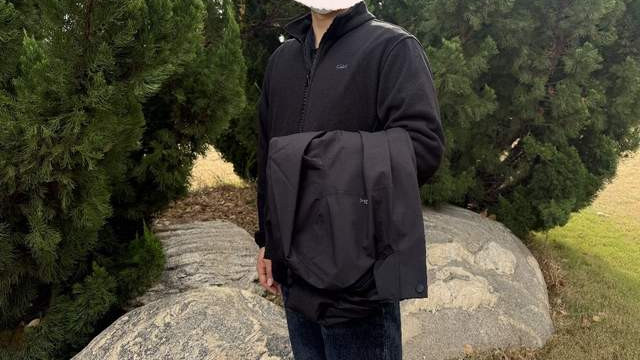 始祖鸟的硬核平替，非时尚7防面料性能无限！Gakior冲锋衣测评