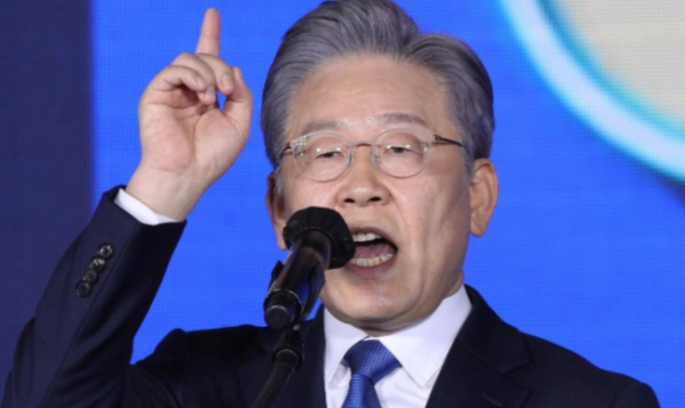李在明还是跟中国搭上线了！韩联社最新爆料，李在明或将在25日前后，向中国派遣特使