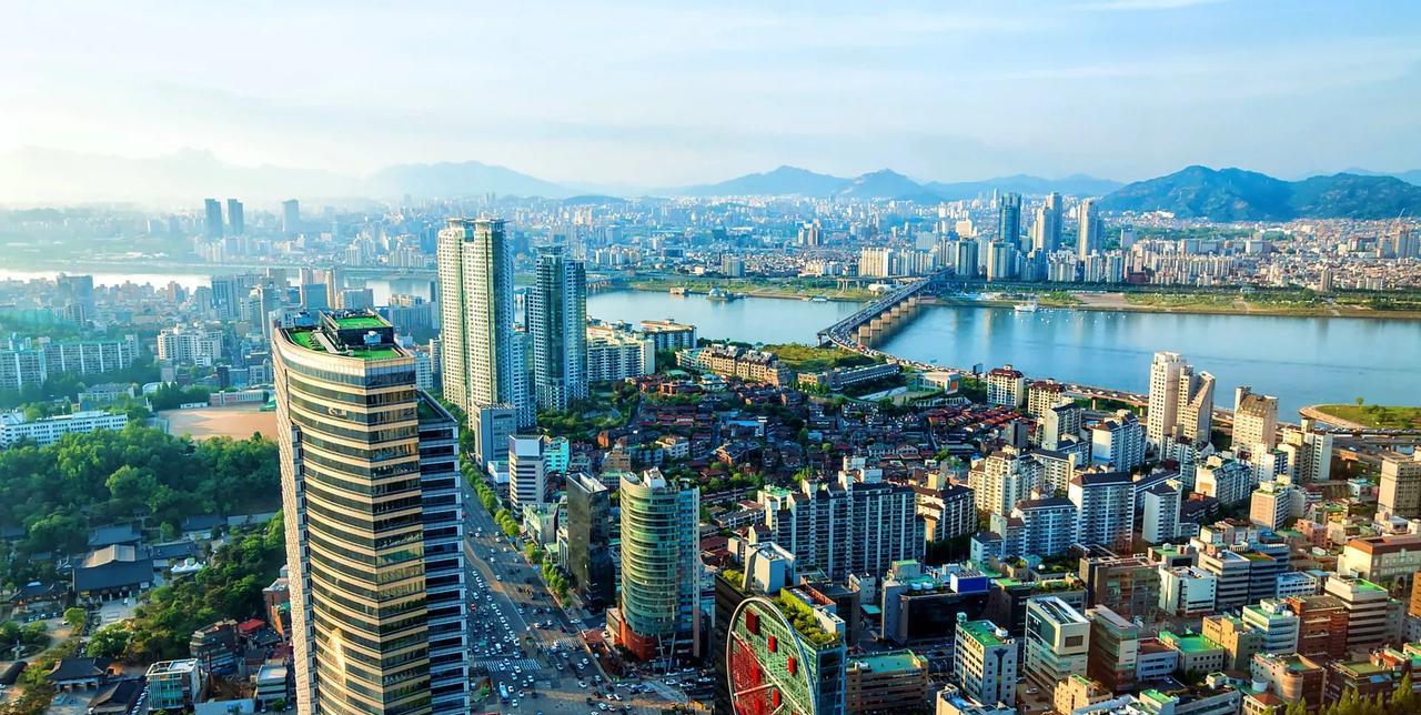 韩国可能会紧随美国之后取消对俄罗斯的制裁
对外贸易行业的一位消息人士援引官员们的