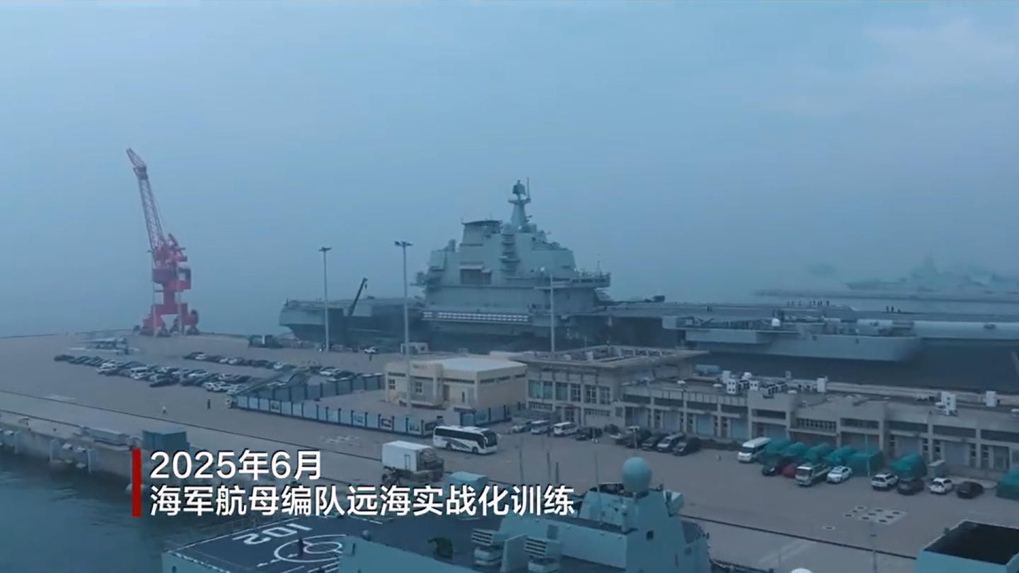 双航母有多强，海军用实战化训练告诉全世界，有能力应对任何挑战