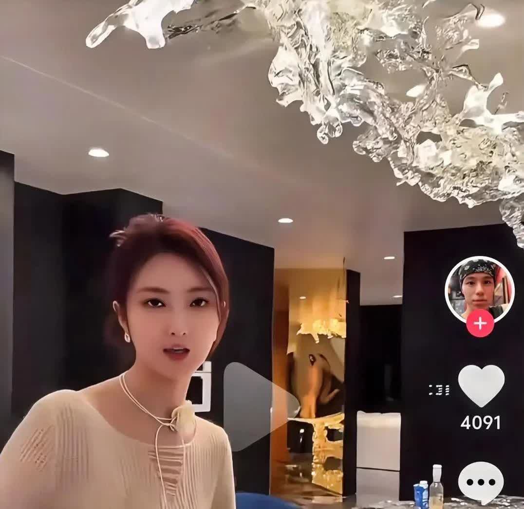 一个家庭一年光电费就得40多万元，这得是什么样的家庭啊，最近一女子在直播的时候说