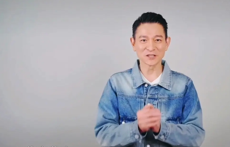 其实这次刘德华不仅是作为岭南非遗微短剧的顾问，而且他的公司还投资了其中一部《醒狮