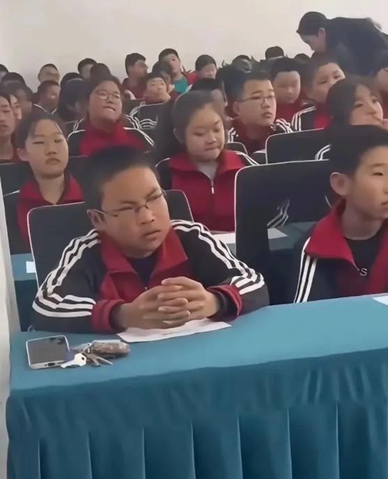 以后起码当个乡长！！！！！