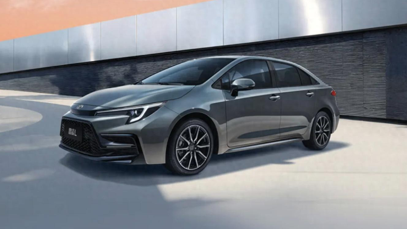 广汽丰田雷凌L官图发布，打不过就加长？