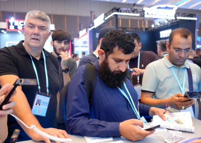 科大讯飞广交会显神通，AI翻译助力全球沟通