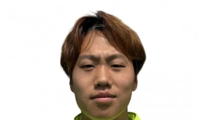 近日，20岁的门将李艺浩加盟了日本第四级别联赛的球队横滨体育（YSCC横滨）。李