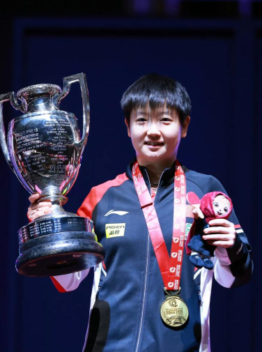 孙颖莎女单夺冠，最开心的5个人[玫瑰]

1，孙东明（莎莎父亲）
2，高君敏（莎