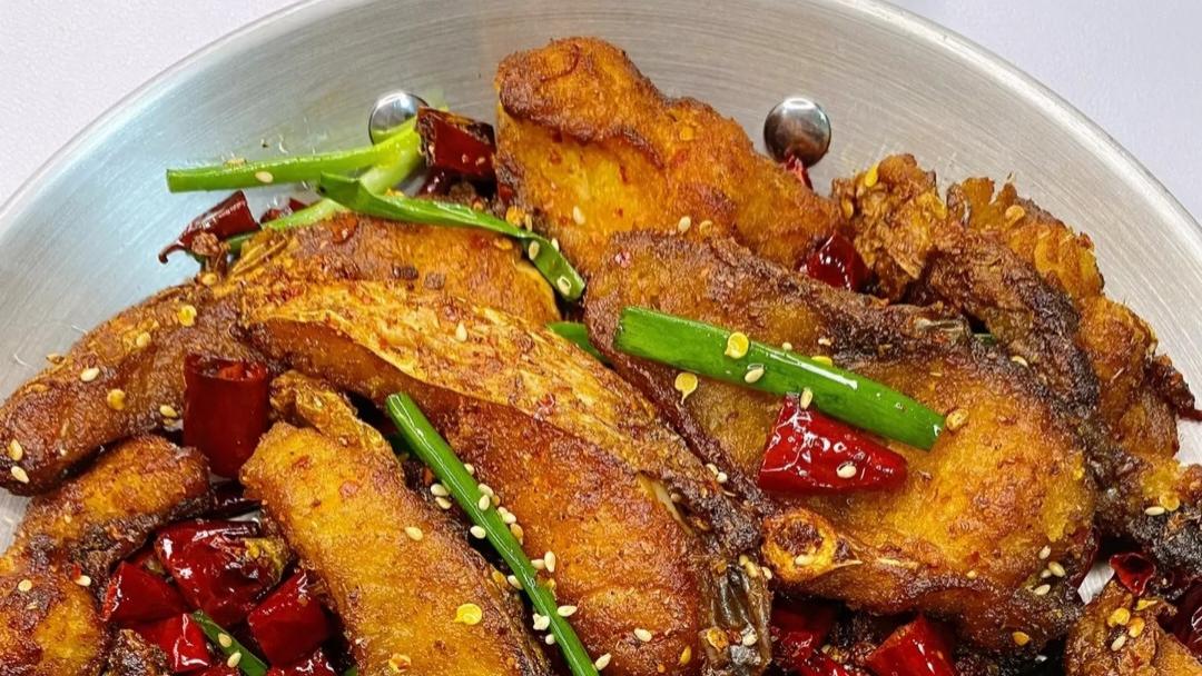 香辣鱼块：外酥里嫩的米饭杀手，厨房小白也能变大厨！