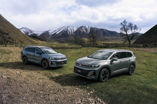 德系旗舰SUV较量，全新揽境350L后备箱比途昂大20%？