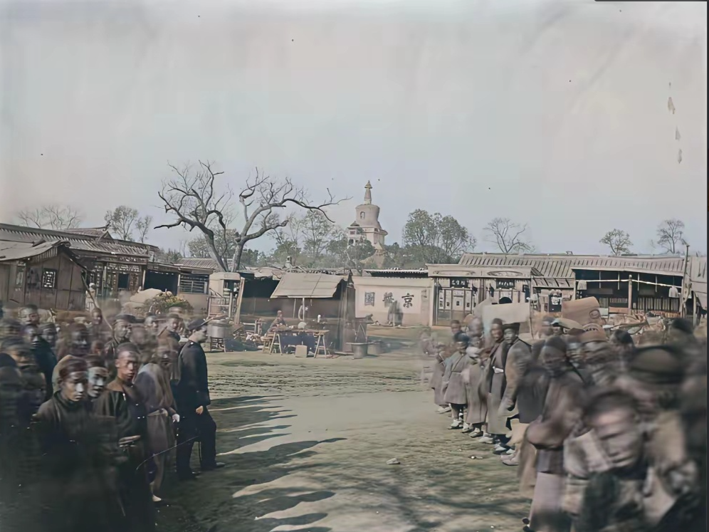 一个英国人，拍到了146年前的北京城。 ​​​
