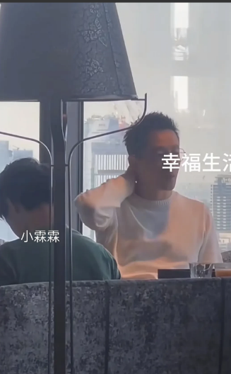 有爆料称！张兰十分想念小霖霖了，她会经常给两个孩子打电话，于是汪小菲作出一个决定