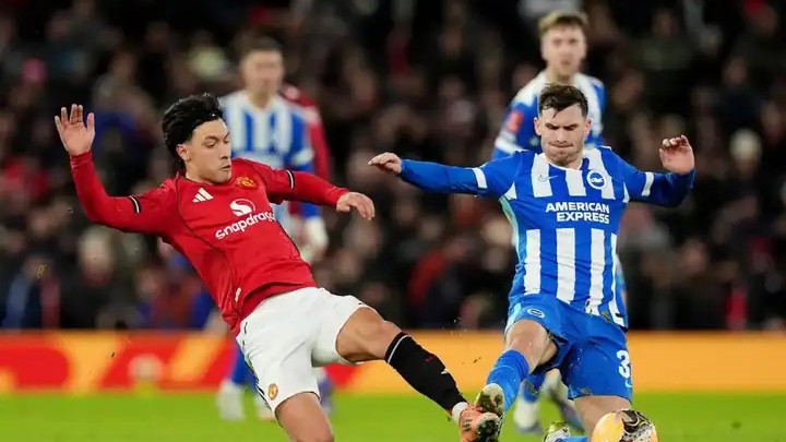 为什么曼联和切尔西同样是频繁换帅，两支球队境况却截然不同？