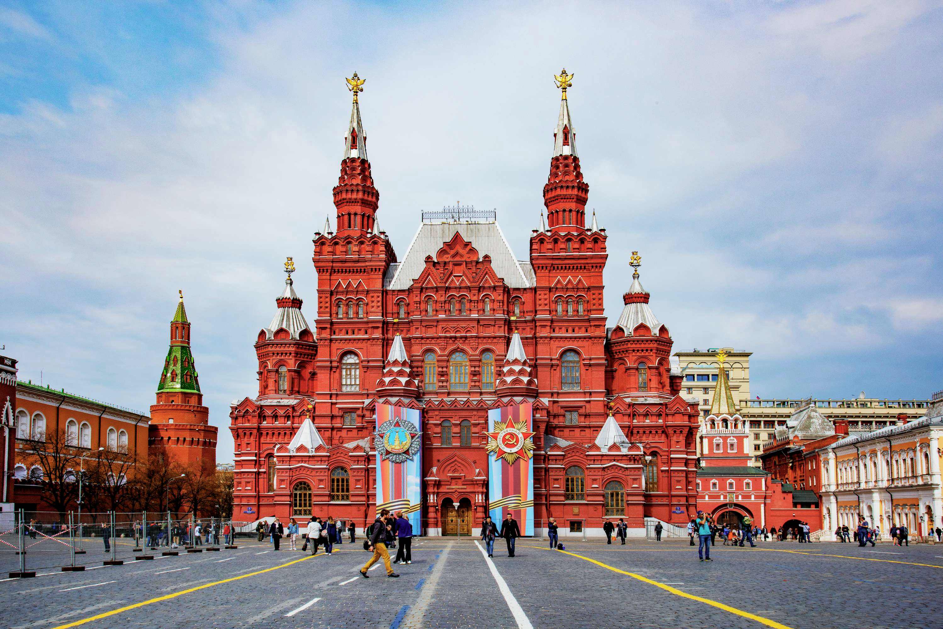 那些黑俄罗斯的人，不是傻就是坏！