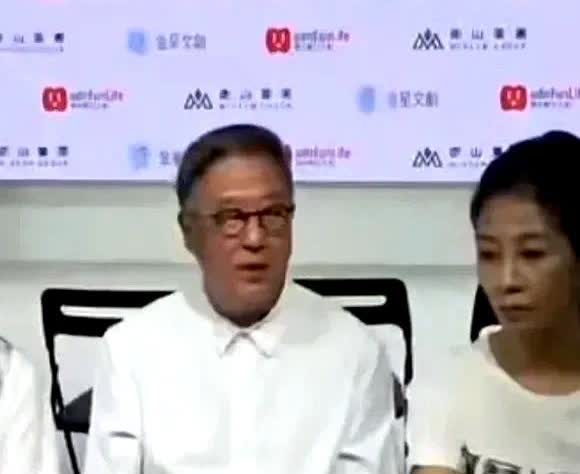 一晚掉粉12万！

吴宗宪真被自己喊“炸”了。

8月14号他开麦怼“G