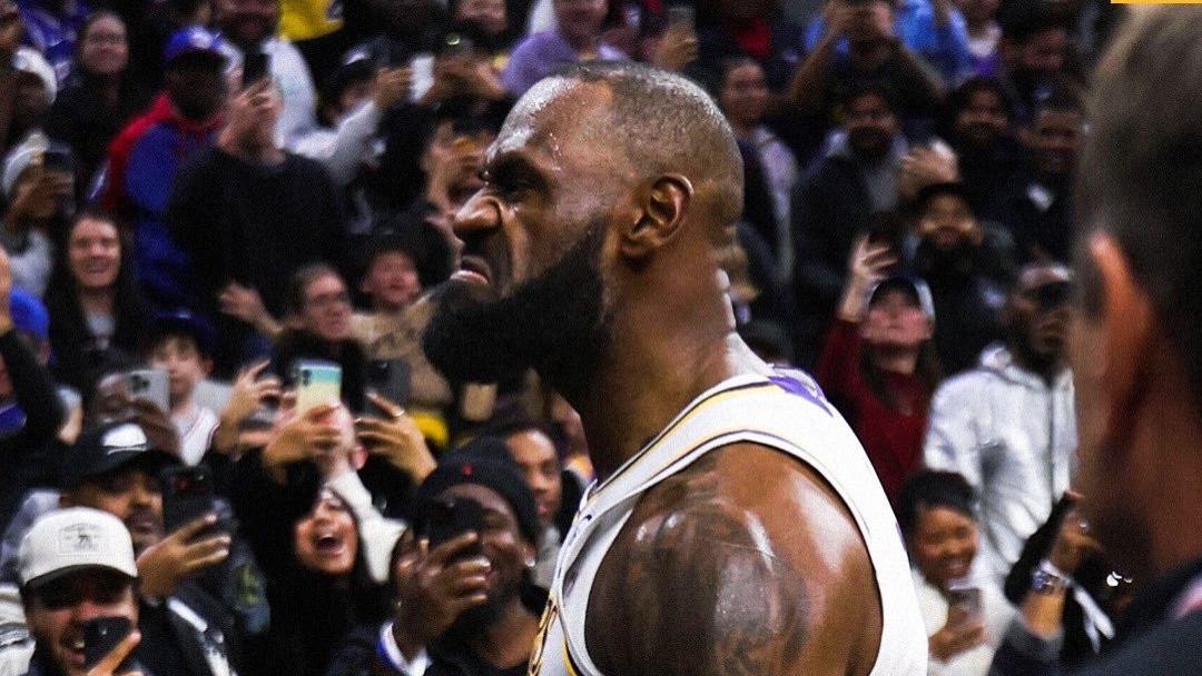 末节12分3助攻！原来不是詹姆斯不行了，而是他在解锁奥运会模式