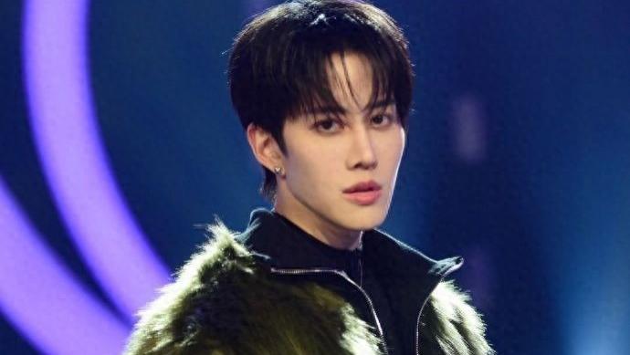 泰国男神Mike：别叫我帅哥，叫我“行走的笑点制造机”！