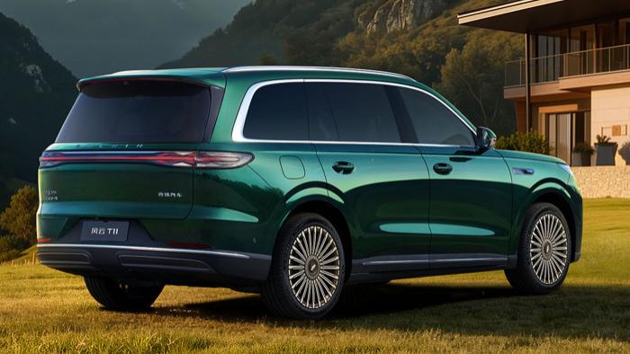 奇瑞风云T11上市，定位于六座大型增程SUV，售价17.99万元起