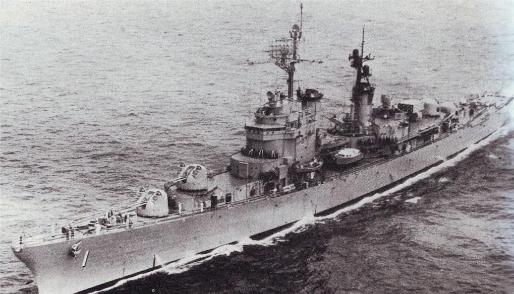 1968年航行中的美国海军DL-1 USS Norfolk诺福克号驱逐领舰。该舰