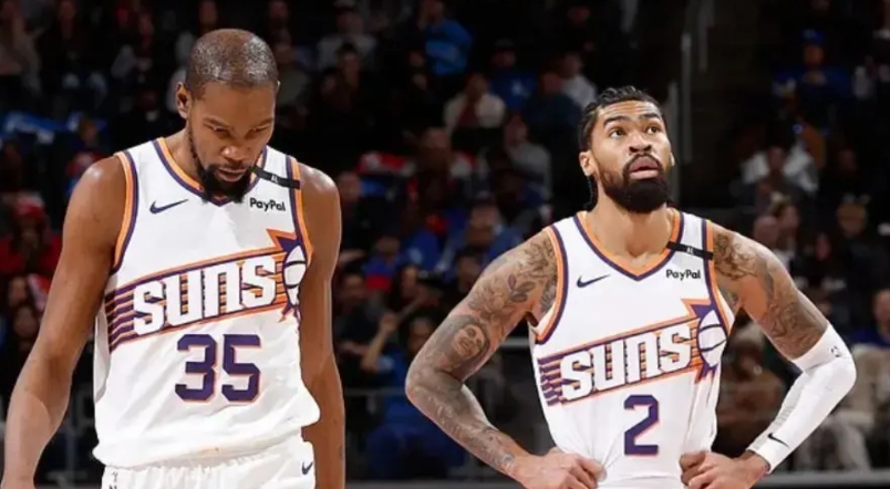 太阳怕是真要无缘附加赛了，杜兰特成了休赛期最尴尬的球星！
打完绿军和森林狼，太阳