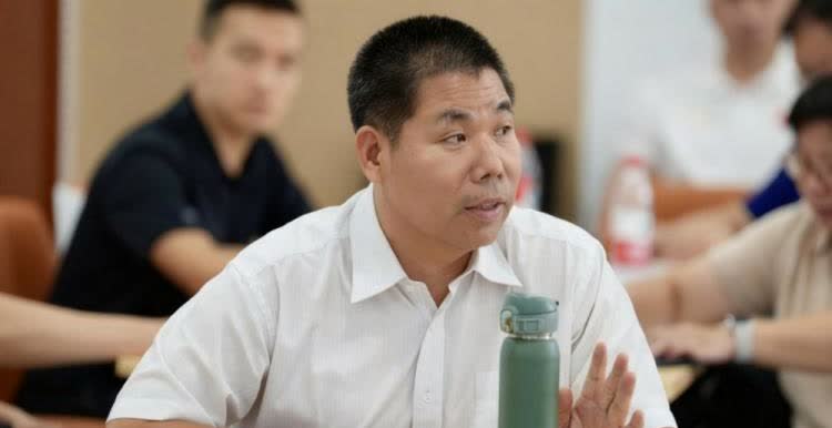 篮协领导发言别暴露专业素质，球队罚球超过90%，这是要闹笑话吗？真这样刷的话，很