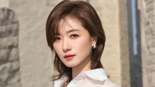 她是“最干净”演员，七次拒绝不正当要求被封杀，如今凭实力走红