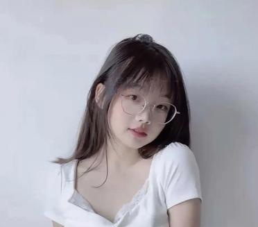 眼镜一带，倍有范儿～