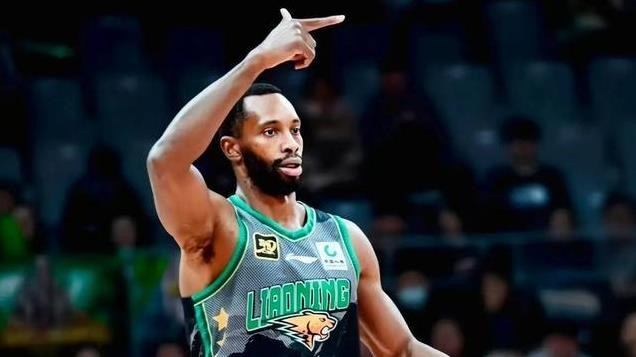 弗格伤退宣布，辽宁计划打乱，杨鸣支持继续拼！