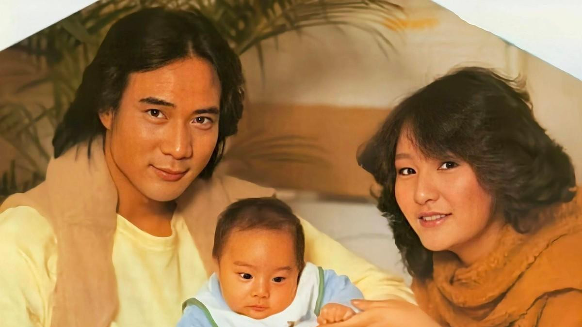 三十年前为爱痴狂的少女，终究在年近六旬时与往事和解