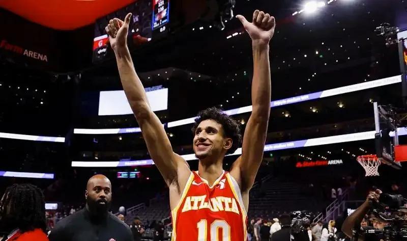 后程发力，状元郎冲进新秀榜前五，最佳新秀再生变数？3月6日NBA官方公布了最新一