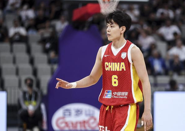 媒体人：杨舒予这场太想打好 还有很大空间，球队未来可以是她的

7月20日，结束