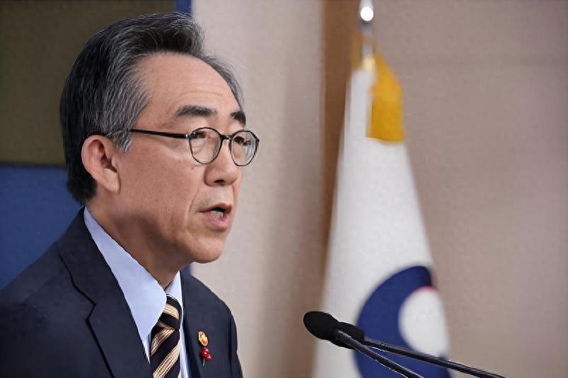 特朗普一纸名单让韩国梦碎！昔日盟友秒变"敏感国家"，尹锡悦政府慌了手脚。美国能源