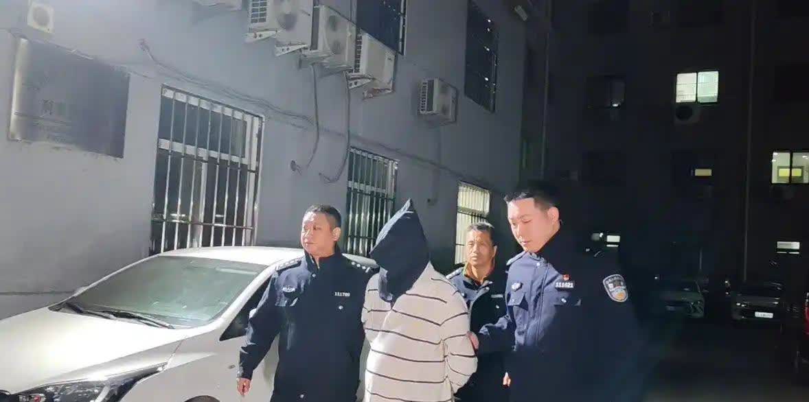 2025年3月23日，沈阳市公安局皇姑分局成功抓获潜逃23年的命案逃犯慈扬（化名