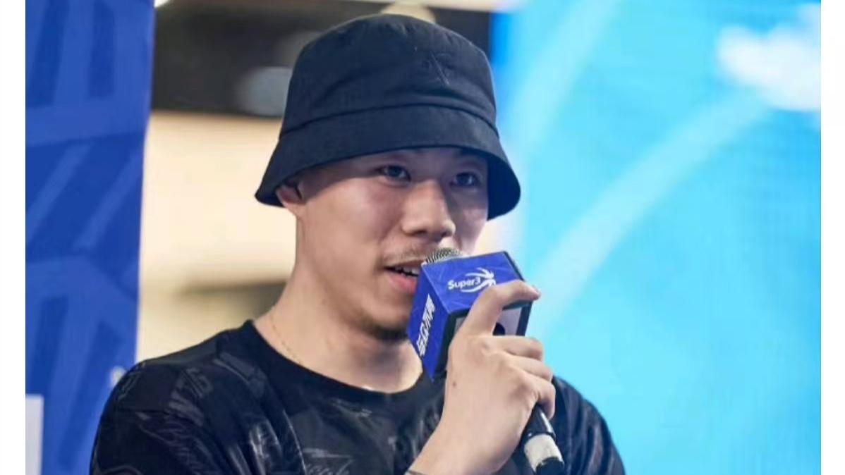 辽宁日报发文张镇麟夏天手术 当事人却在线辟谣 这是闹哪出