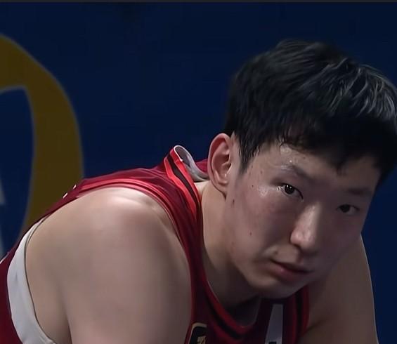 一个主场守不住，许利民最该弃用的三人是他们！
1.翟晓川在本轮系列赛多次成为漏洞
