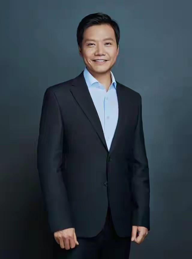 我感觉，雷军很有可能会成为下一个许家印
现在 看到很多网友们发视频在网上“声讨”