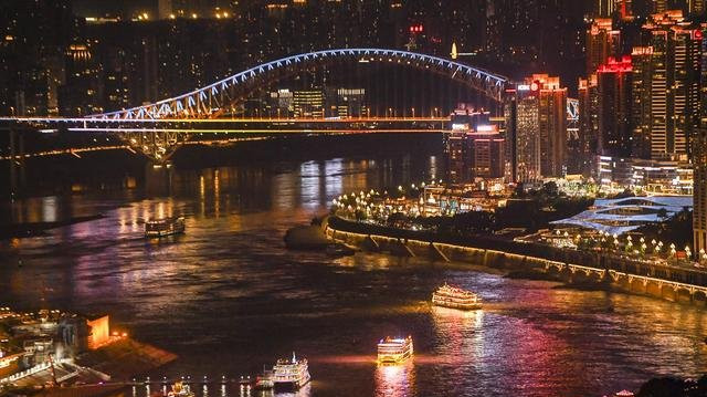 重庆双星闪耀：两所高校晋升一本，低分高质，明年报考正当时！