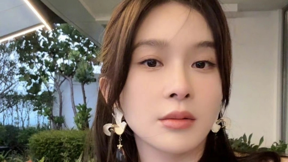 赵樱子直播哭诉员工视她为仇人，一句批评遭十句顶撞，争议再引剧本质疑