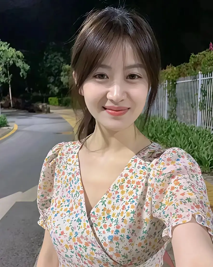 有谁能看出来40多了，长的不像这么大吧