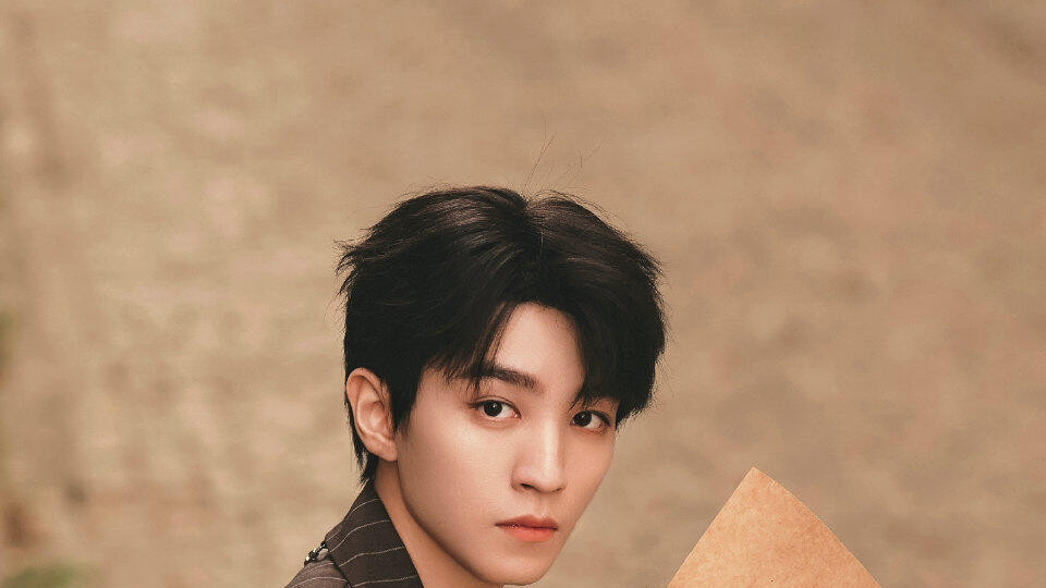 王俊凯机场惊现意外状况，竟与航班失之交臂究竟为何？