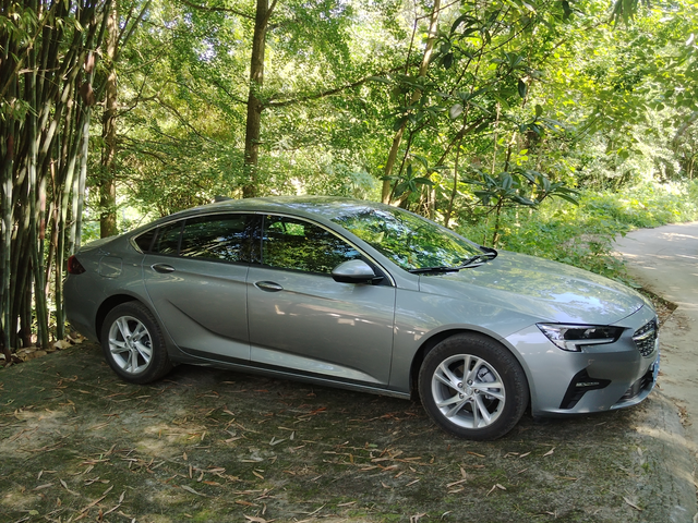 君威升降器
有没有兄弟买过升降器的，好几次忘记关窗户了，进雨水了，君威 552T