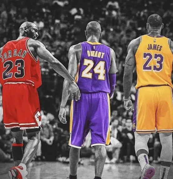 压哨绝杀之王！迈克尔乔丹是NBA历史上命中压哨绝杀最多的球员，共9次！

而科比