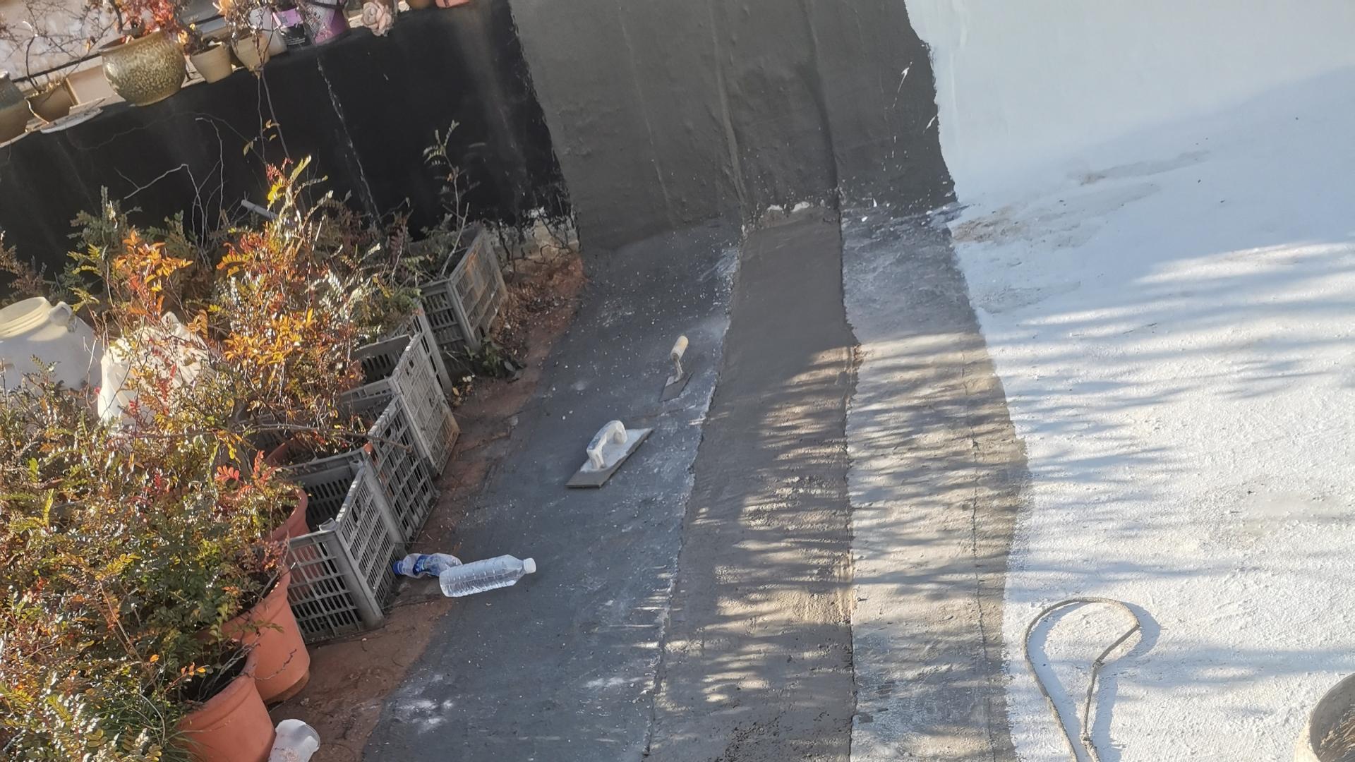 天花板反复渗水，向日葵楼上楼下协同根治！