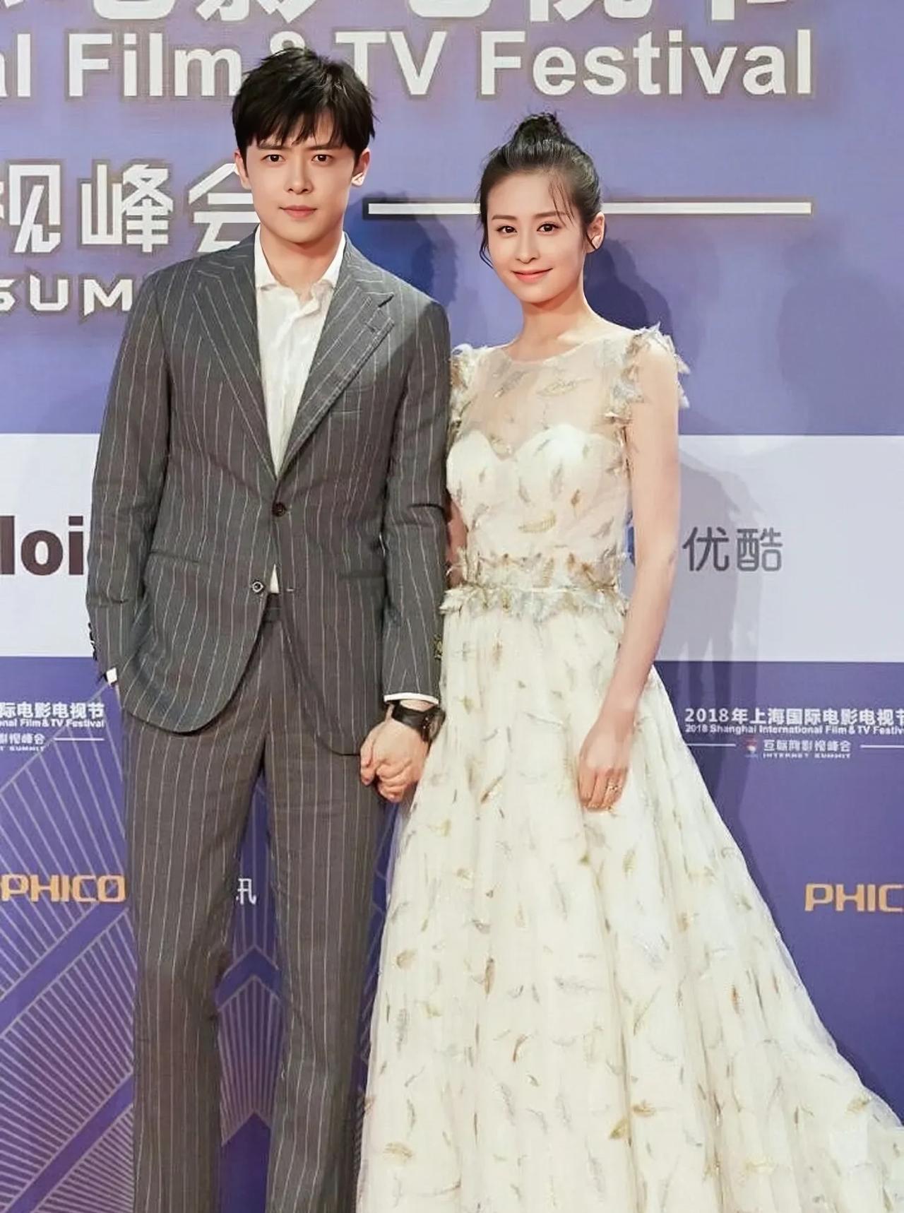 付辛博说颖儿身上有一点是他不喜欢的。
每逢过节，他都会送礼物的，但颖儿总会在过节