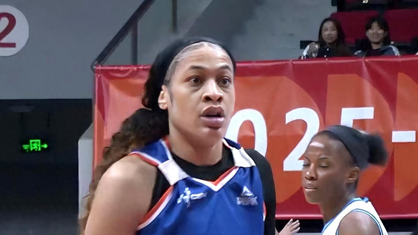 卡特狂砍43分上海却输球，原因在哪？