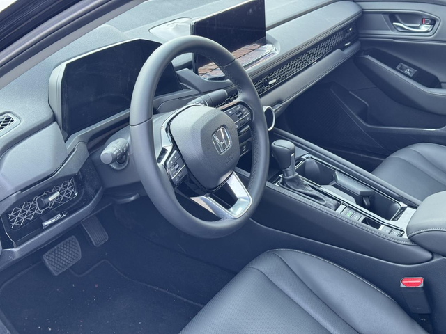 没有不好的车只有不适合的车
在网上看到不少人都说雅阁好，今天我自己去试了一把，感