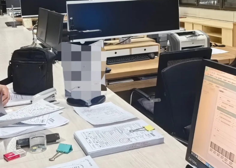 终于不用再纠结了，交不交社保已经不是公司说了算，也不是个人自愿不交就能行的事了！