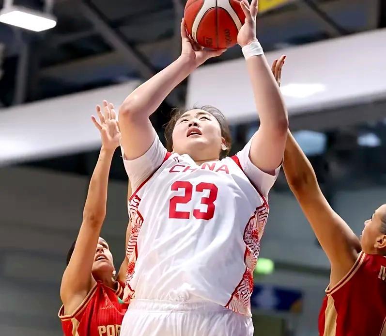 你们心心念念的大宝贝刘禹彤终于登场比赛了，不过不是女篮亚洲杯而是在德国莱茵举办的